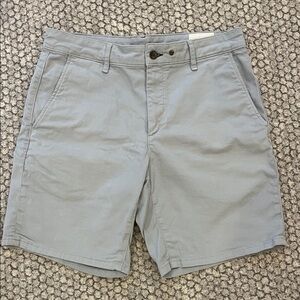 Rag & Bone Men's Standard Chino Shorts  Color Blue Fog Size 32